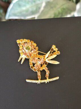 Vintage Hobe Signed Parrot Bird Figural Rhinestone Brooch